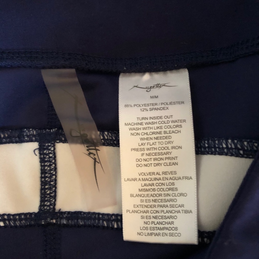 Athletic leggings